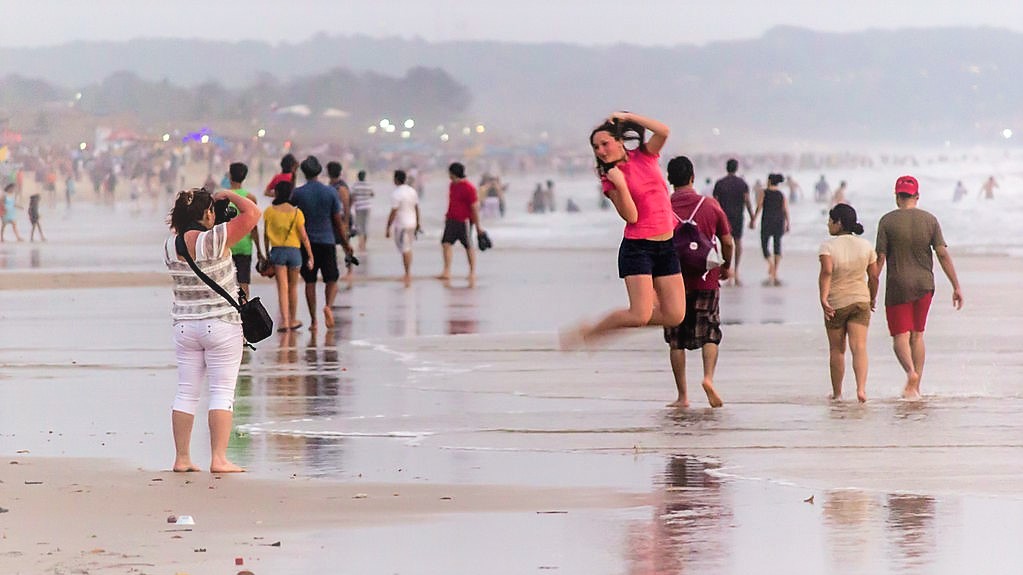 Goa beach scene, March 2013. By Saad Faruque (CC BY-SA 2.0) via Wikimedia. GT" cropped and enhanced it. https://commons.wikimedia.org/wiki/File:1_Beach,_Goa_India,_March_2013.jpg