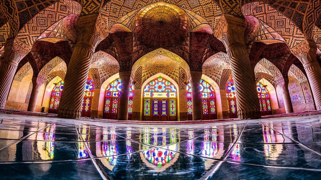 Inside Nasir ol Molk Mosque, Shiraz City, Iran by MohammadReza Domiri Ganji (CC BY-SA 4.0) via Wikimedia. https://commons.wikimedia.org/w/index.php?curid=43707688