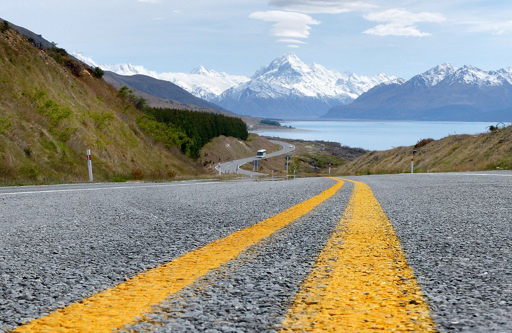 On the road to Mt Cook, New Zealand. By Bernard Spragg (CC0 1.0) via Wikimedia. https://commons.wikimedia.org/wiki/File:Road_to_Mount_Cook._NZ_(15143746653).jpg