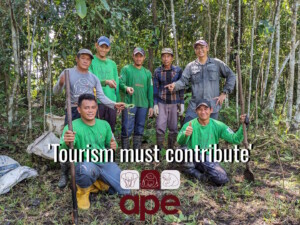 As we build back better, is sustainable tourism enough to regenerate nature? 5 This APE Malaysia field team includes residents of the local Sukau village.