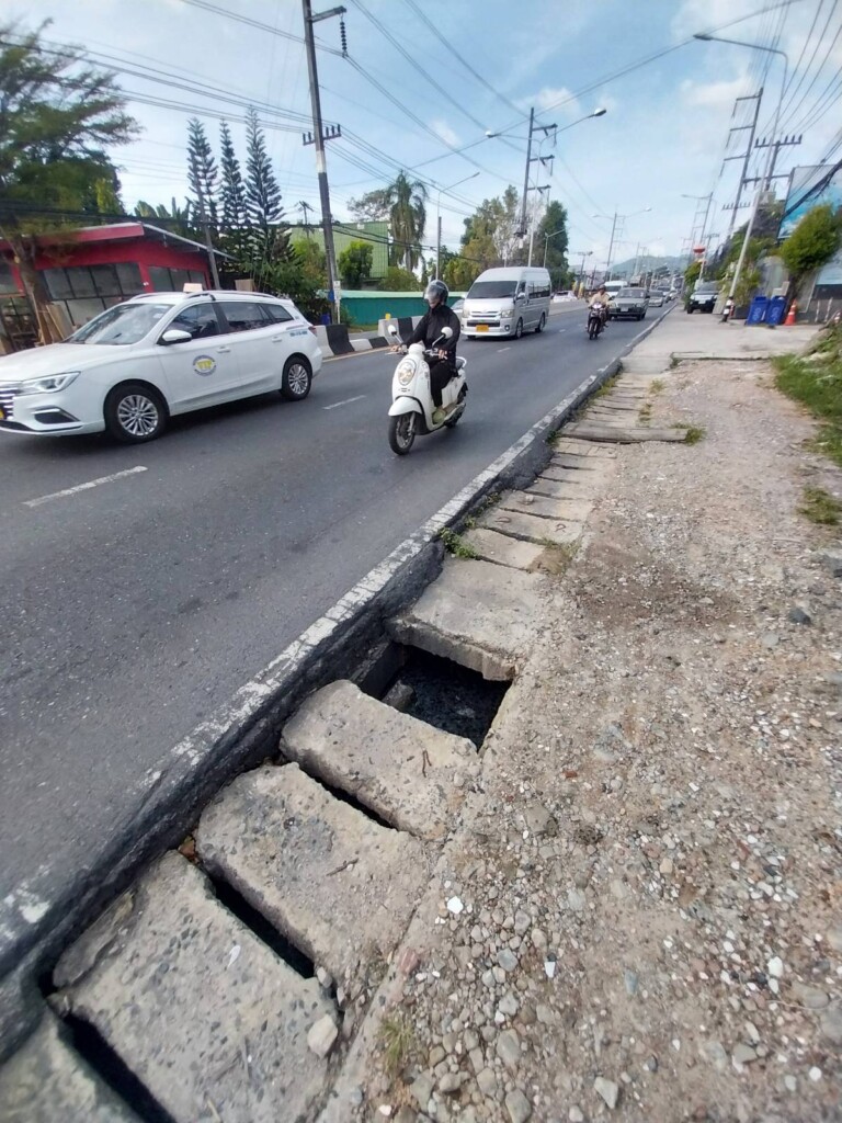 What local tourism students know about Phuket that global sustainability leaders do not 8 main road cars only phuket ken drew
